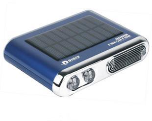 三合一清潔衛(wèi)士 汽車、辦公與家用太陽能光觸媒負離子空氣凈化器